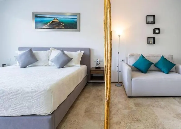 Cozy Pool And Roof Lounge 5 Blocks Playa del Carmen