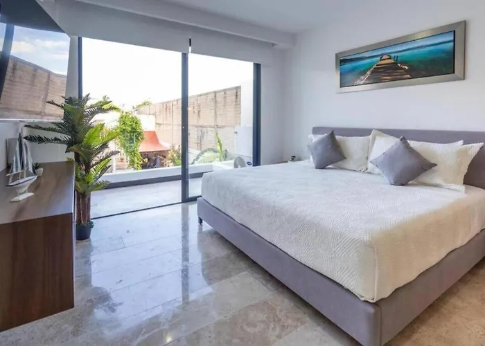 Cozy Pool And Roof Lounge 5 Blocks Playa del Carmen
